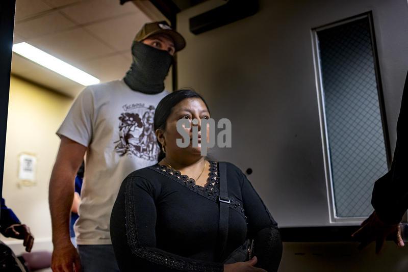 NEW YORK, NEW YORK - SEPTEMBER 11: Federal agents detain a woman after exiting a court hearing in immigration court at the Jacob K. Javitz Federal Building on September 11, 2025 in New York City. Immigration and Customs Enforcement (ICE) agents and other federal agencies continue to make detainments in immigration courts as people attend their court hearings. According to data from the Deportation Data Project ICE has deported more than three times the number of immigrant New Yorkers who were removed in all of last year, mostly driven by detainments at 26 Federal Plaza. (Photo by Michael Nigro/Sipa USA)