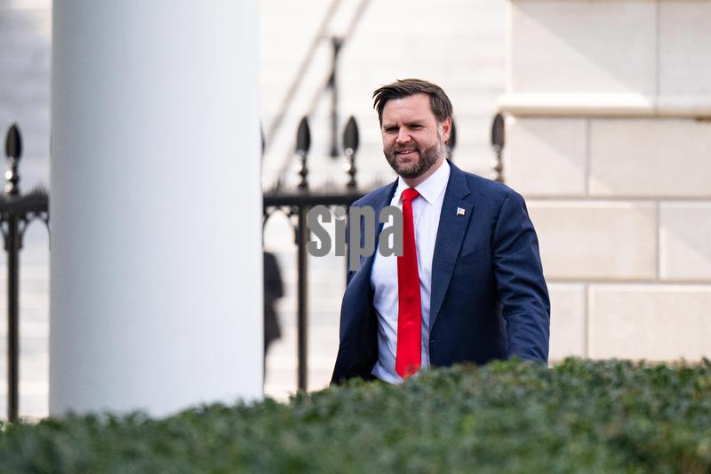 DC: U.S. President Donald Trump Meets with Hungarian PM Orbán