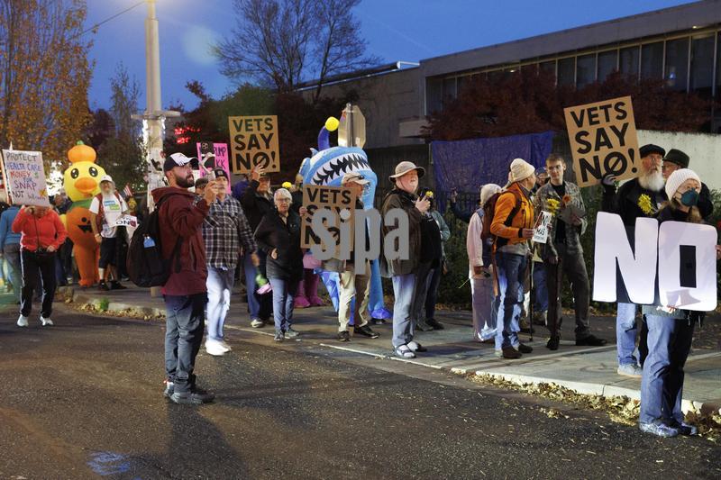 Portland Veterans Groups protest against ICE
