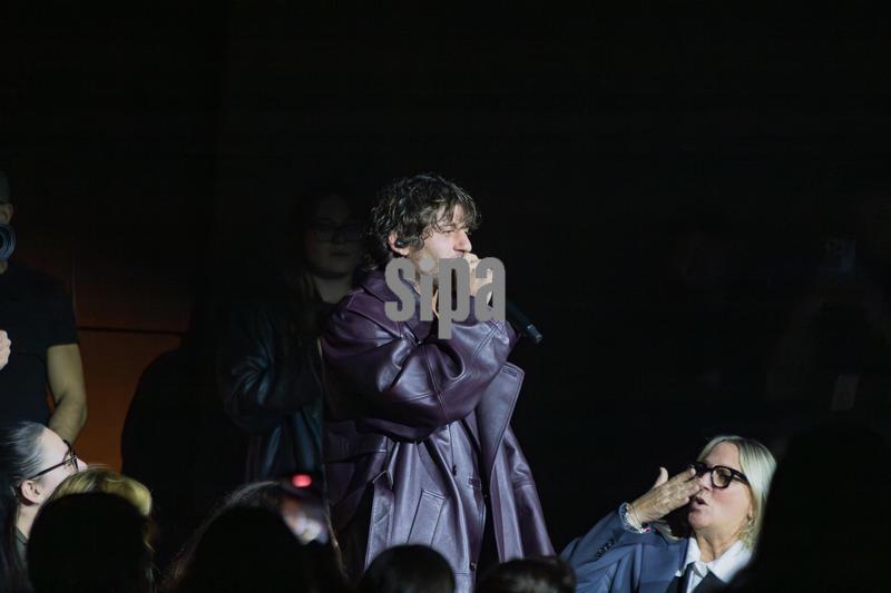 Italy: Rkomi - Mirko nei teatri  - Concerts