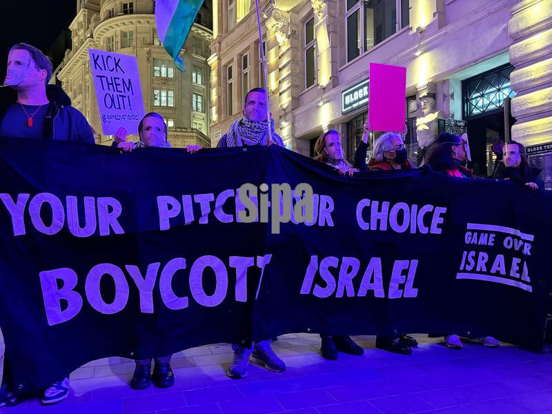 Great Britain: Before the European Football Championship 2028 - protest in London