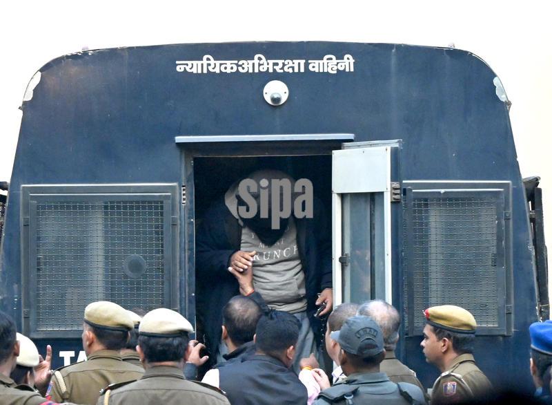 NEW DELHI, INDIA - NOVEMBER 20:  NIA produced the accused in car blast near Red Fort at Patiala House Court on November 20, 2025 in New Delhi, India. The NIA obtained 10-day custody of four more prime accused involved in the November 10 blast near the Red Fort, taking the total number of arrests in the case to six. The agency has identified them as Dr. Muzammil Shakeel Ganai of Pulwama in Jammu and Kashmir, Dr. Adeel Ahmed Rather of Anantnag in Jammu and Kashmir, Dr. Shaheen Saeed of Lucknow in Uttar Pradesh, and Mufti Irfan Ahmad Wagay of Shopian in Jammu and Kashmir. They had all played a key role in the terror attack that killed several persons and left many injured, as alleged by the NIA.(Photo by Ishant Chauhan/Hindustan Times/Sipa USA) 