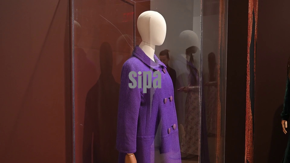 NY: Sotheby's Luxury Week at The Breuer Preview