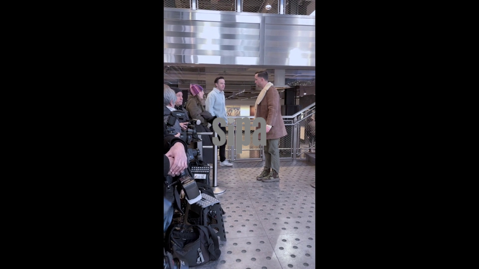 NY: 'The Copenhagen Test' Cast Visit Empire State Building