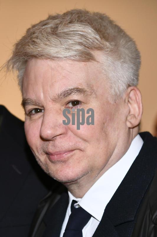 NY: 'Take Home A Nude 2025' Annual Art Auction 