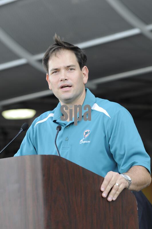 Joe Robbie Statue and Plaza Dedication -2011 Sept 12 - Miami Florida