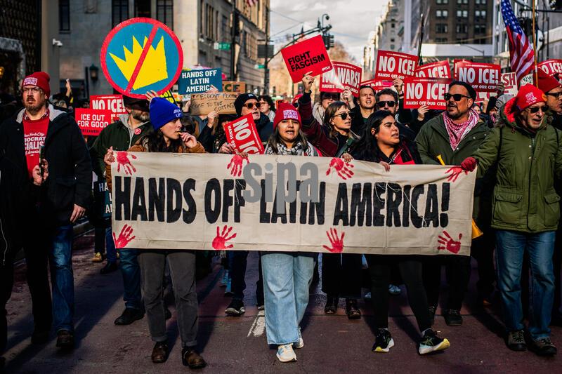 No War, No Kings Mass Protest in Manhattan, New York, 01/11/2026.