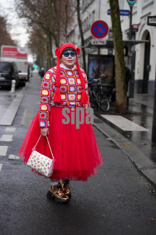 : Street Style - Paris Fashion Week - Menswear Fall/Winter 2026-2027