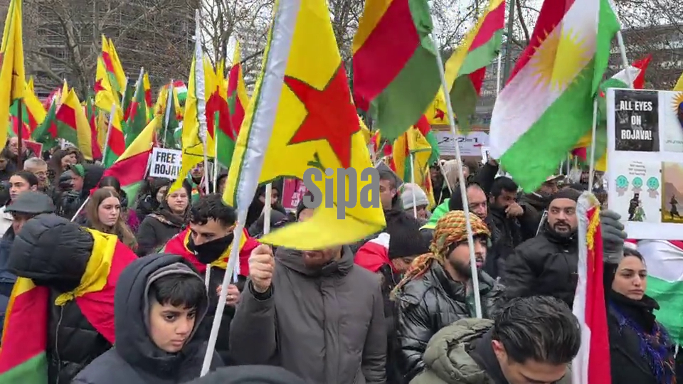 Germany: Protesters back Rojava denounce Syrian leader