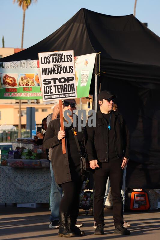 CA: “Stop ICE Terror” protest in North Hollywood