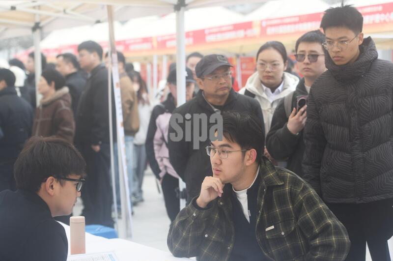 China Job Market Acitivity