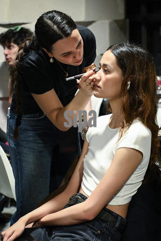 PFW -  Backstage of Shiatzy Chen Runway in Paris FA