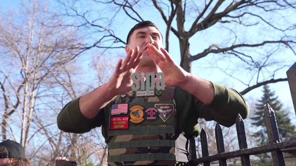 Mayor Mamdani holds press conference at Gracie Mansion with NYPD Commissioner Jessica Tisch