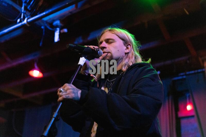 TX: Redzed performs at SXSW