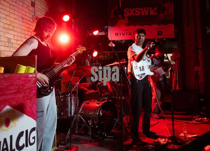 TX: SXSW Music Festival - Social Cig 