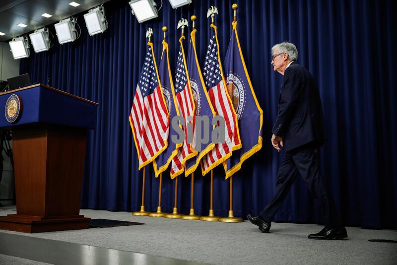 DC: U.S. Federal Reserve Freezes Interest Rates