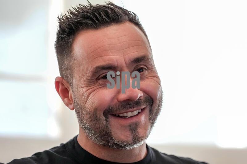 Roberto De Zerbi intervistato a Milano