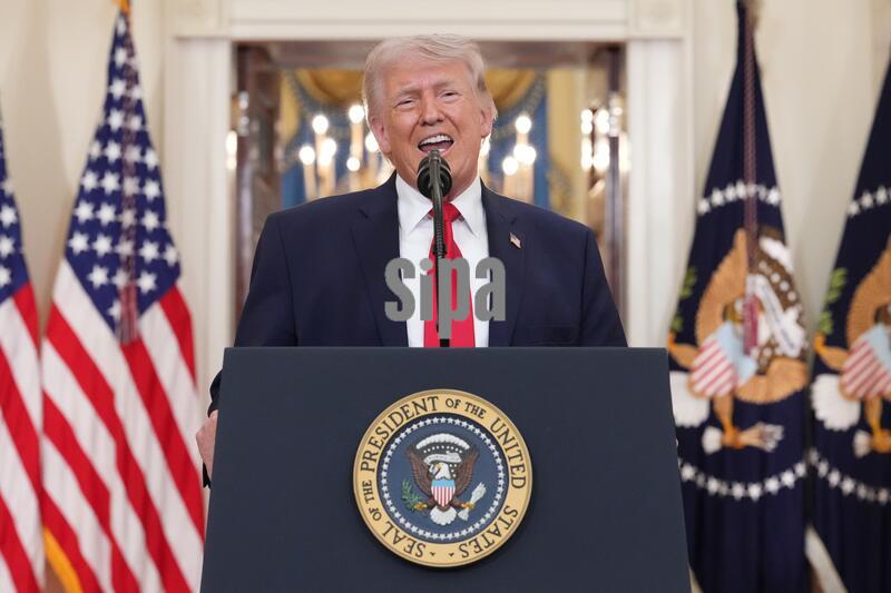 President Donald Trump speaks about the Iran war from the Cross Hall of the White House on Wednesday, April 1, 2026, in Washington. (Photo by Alex Brandon/Pool/Sipa USA))