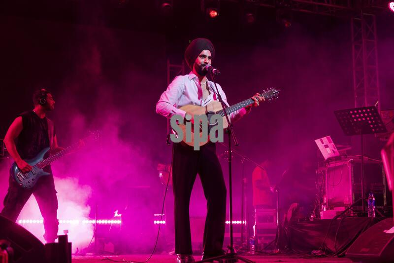 India: Singer Navjot Ahuja Performs Live During Tarang '26 At Lady Shri Ram College Delhi University