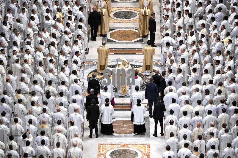 Pope Leo XIV presided at the Chrism Mass on Easter Holy Thursday in St. Peter’s Basilica, Vatican Vatican on April 2, 2026 joined by hundreds of bishops and priests who renewed the promises they made at their ordination. Photo by (EV) Elisabetta Trevisan/Vatican media/Abaca/Sipa USA