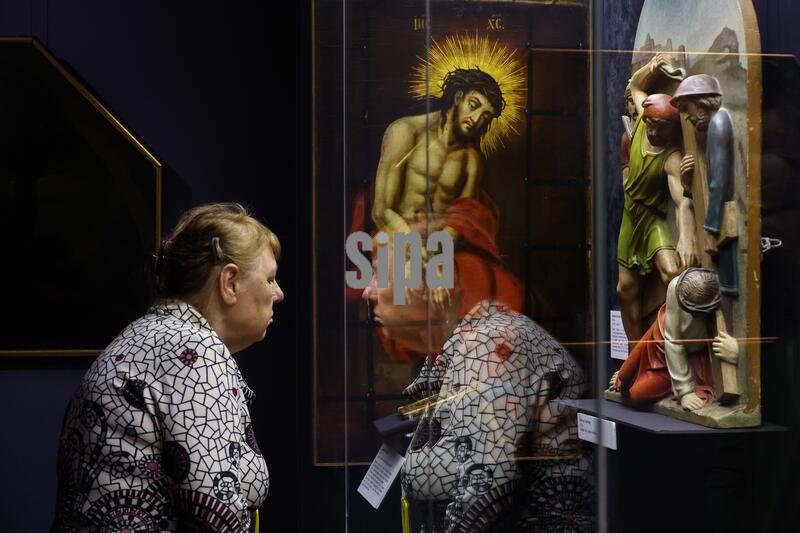 RUSSIA, ST PETERSBURG - APRIL 2, 2026: A visitor attends the Three Easters exhibition opened at the State Museum of the History of Religion. The exhibition explores the history, liturgical practices, and folk traditions of Easter in Judaism and Christianity.  Alexander Demianchuk/TASS/Sipa USA