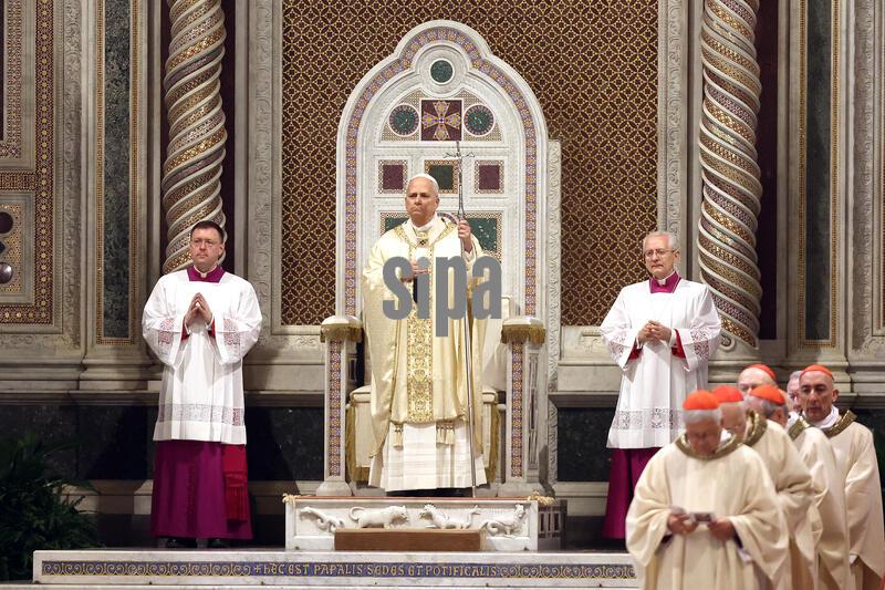 Vatican City, Italy, April 2, 2026: The Holy Father Leo XIV presides over the evening Mass of the "Lord's Supper" at the Basilica of St. John Lateran on Holy Thursday, the day on which Jesus celebrated the Last Supper with his apostles and instituted two sacraments for the salvation of humanity: the Eucharist and the Order of Priests. Holy Thursday is the "gateway" to the Easter Triduum, the beginning of the most important period of Holy Week, in which we commemorate the Passion, Death, and Resurrection of the Lord. (Photo by marco iacobucci / ipa-agency.net/IPA/Sipa USA)