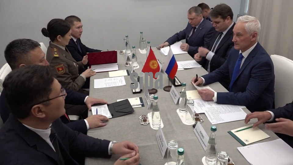 Russia: Meeting of Council of CIS Defence Ministers in Moscow