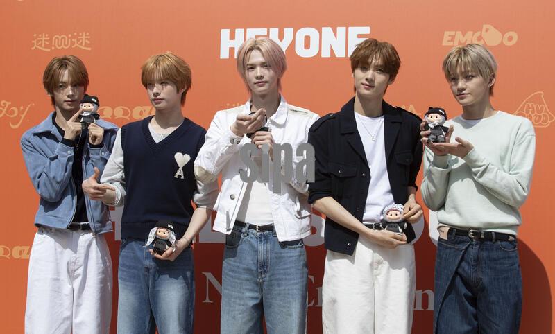 South Korea – Heyone Seongsu Flagship Store Open Event