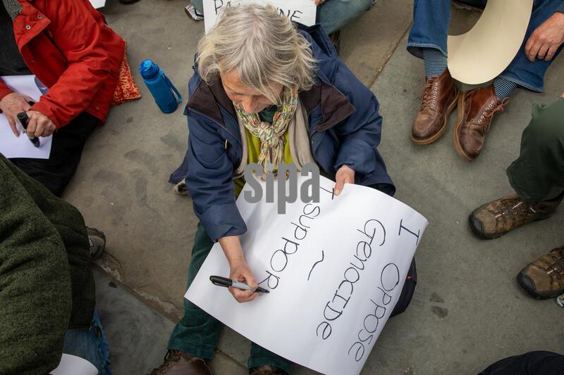 Palestine Action Mass Arrest in London, UK - 11 Apr 2026
