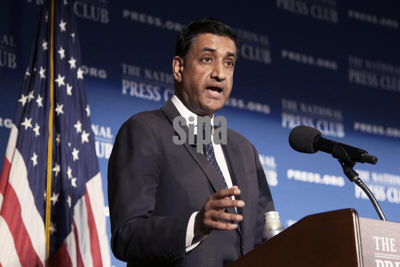 DC: Rep. Ro Khanna hold a Former Attorney Gn Bondi and Epstein files discussion
