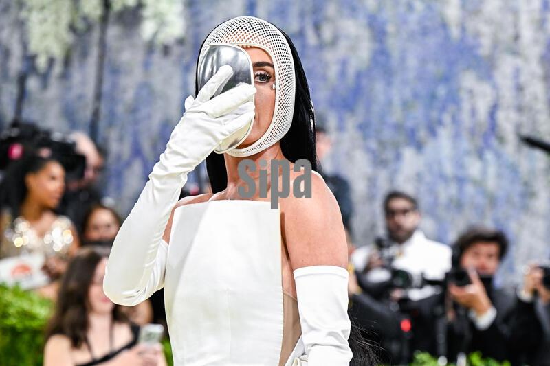 Katy Perry walking on the red carpet at the 2026 Metropolitan Museum of Art Costume Institute Gala celebrating the opening of the exhibition titled “Costume Art” held at the Metropolitan Museum of Art in New York, NY on May 4, 2026. (Photo by Anthony Behar/Sipa USA)
