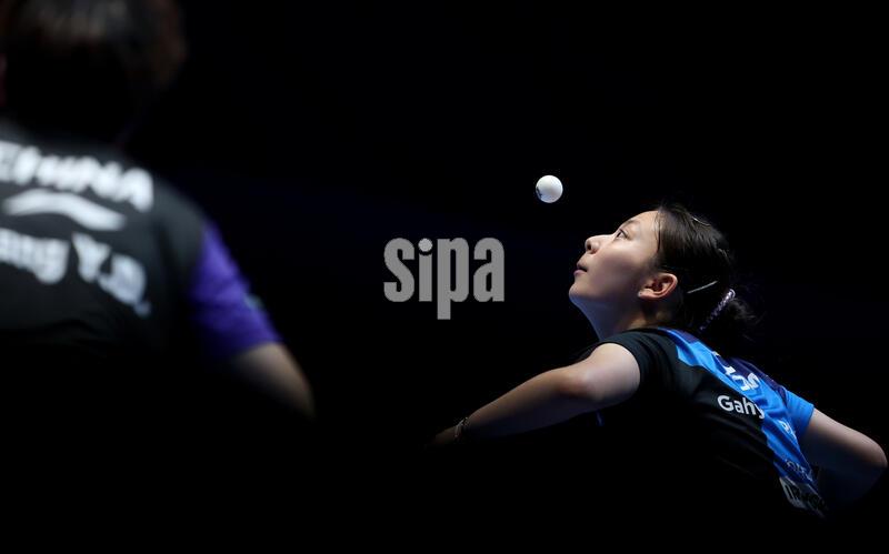 (260507) -- LONDON, May 7, 2026 (Xinhua) -- Park Gahyeon of South Korea serves in the singles match against Wang Yidi of China during the women's teams quarterfinal match between China and South Korea at the ITTF World Team Table Tennis Championships Finals in London, Britain, May 7, 2026. (Xinhua/Li Ying) (Photo by Xinhua/Sipa USA)
