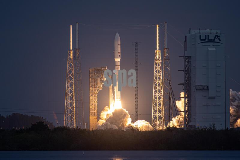 FL: ULA Atlas V LA-07