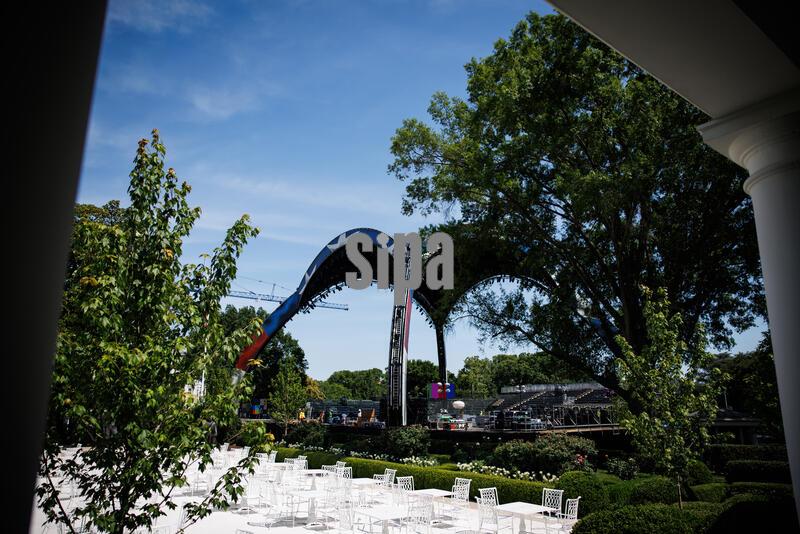 DC: Preparations Ahead of UFC Match Continue at White House
