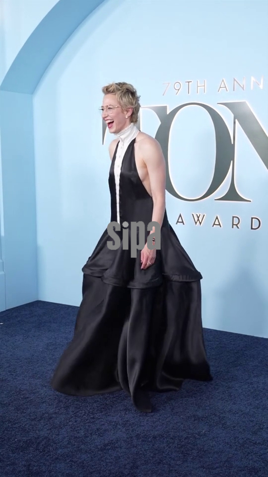 79th annual TONY awards red carpet