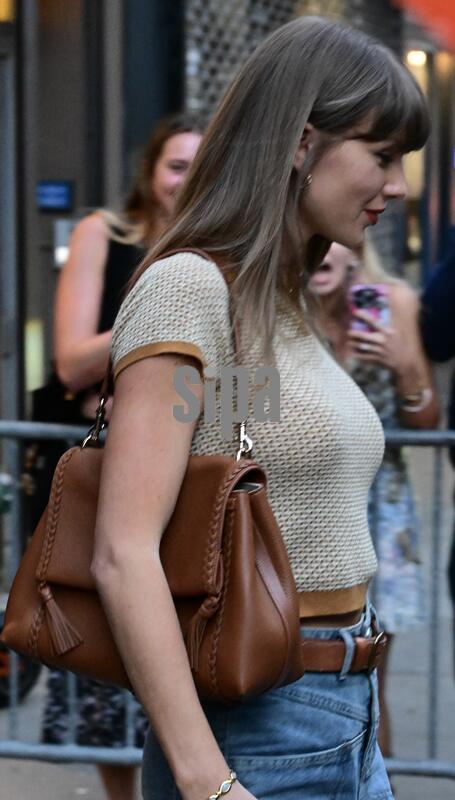 Taylor Swift Departs Electric Lady Studios in Greenwich Village
