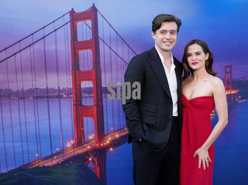 CA: Netflix's VOICEMAILS FOR ISABELLE Los Angeles Premiere - Arrivals