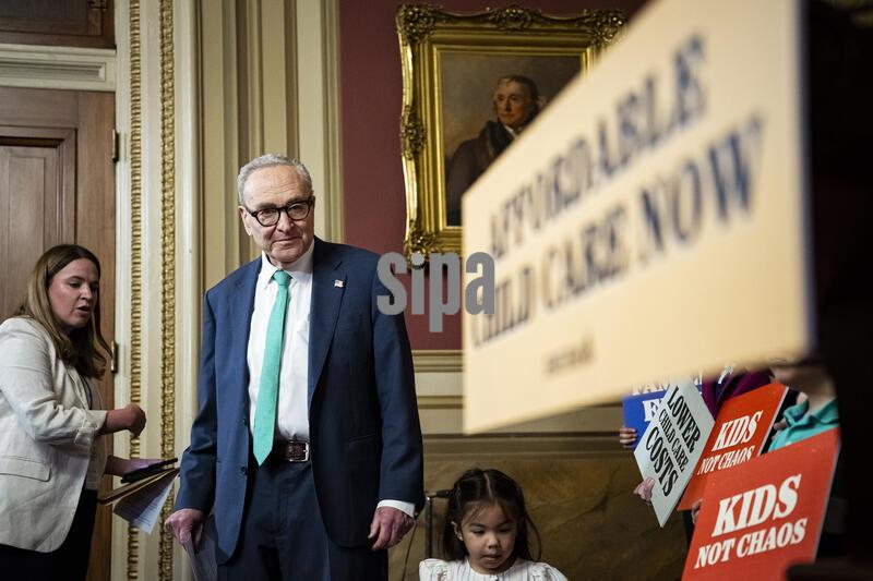 DC: U.S. Congress, Senate Democrats Childcare Press Conference