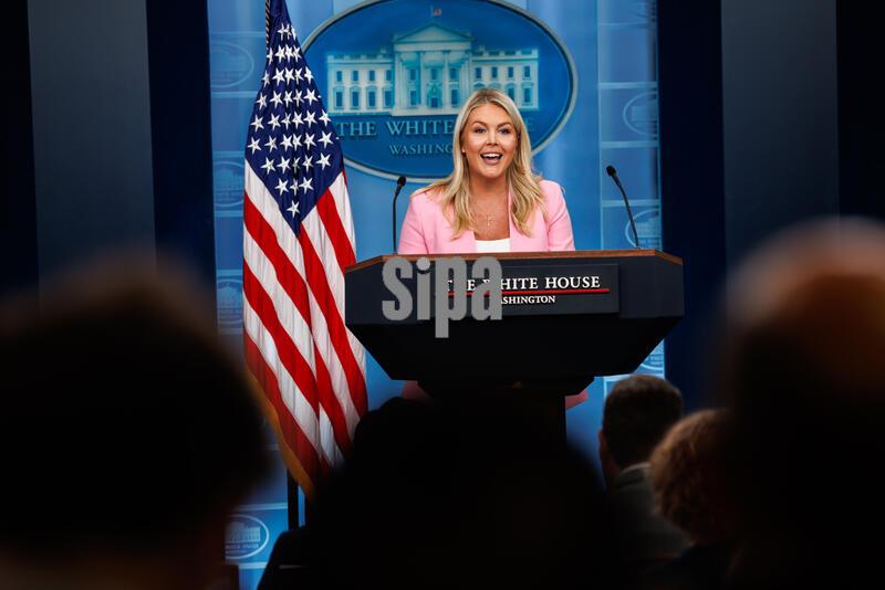 DC: White House Press Briefing with Press Secretary Karoline Leavitt