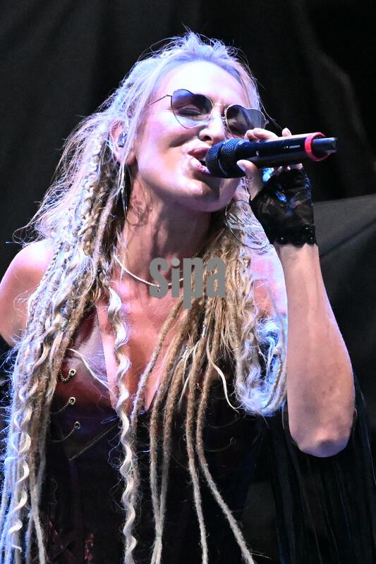 6 Gun Sally concert at iTHINK Financial Amphitheatre 