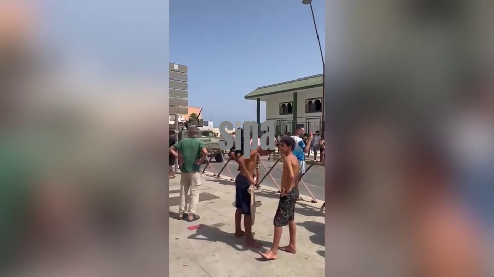 Spain: Spain reinforces Ceuta border as migrant surge leaves at least 9 dead