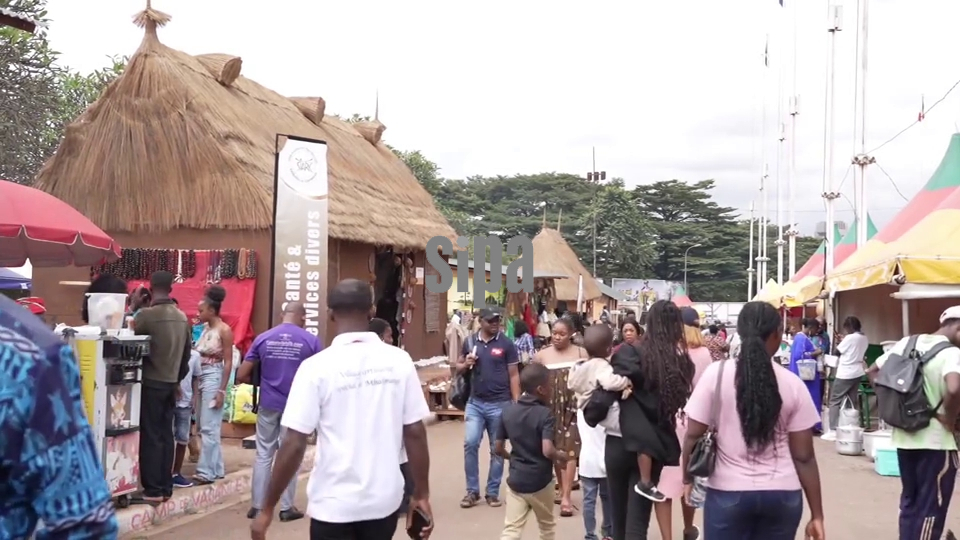Int'l handicraft exhibition boosts local innovation in Cameroon