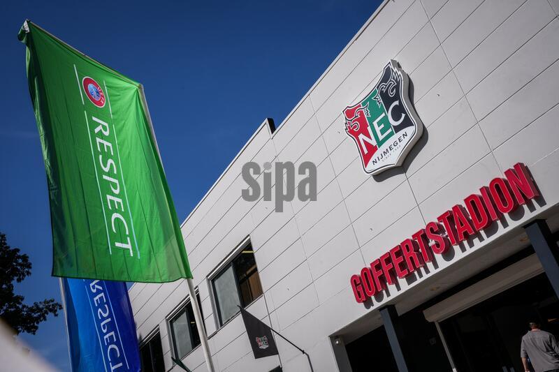 Netherlands: NEC vs Olympiakos
