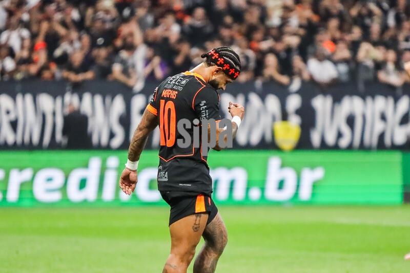 Corinthians não renova com Memphis Depay