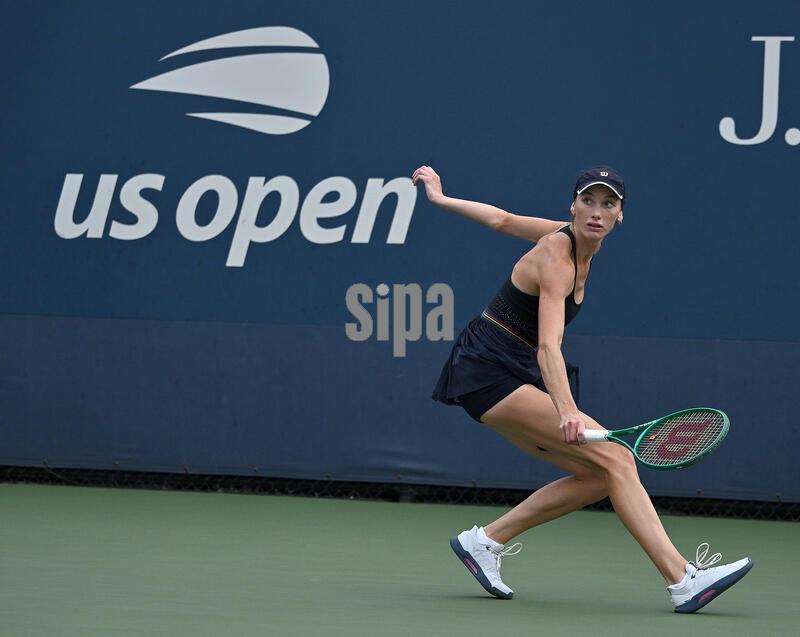 Carson Branstine of Canada plays against Robin Montgomery of the United States during the Women's qualifying singles final round of the 2026 US Open tennis tournament at the USTA Billie Jean King National Tennis Center in Flushing Meadow-Corona Park, in the Queens borough of New York, NY, August 27, 2026. (Photo by Anthony Behar/Sipa USA)