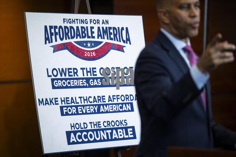 DC: U.S. Congress, House Democrat Leader Jeffries Press Conference