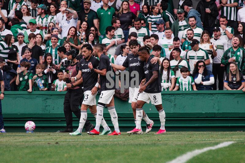 Brazil: Coritiba vs Botafogo, Brazilian Football Match, Curitiba