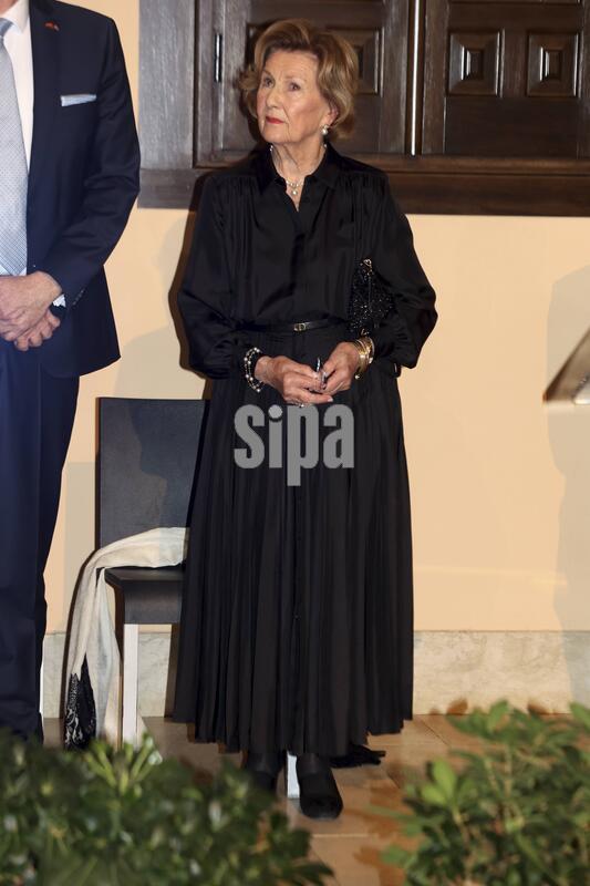 Spain: Her Majesty Queen Sonja of Norway attends the official opening of the "Munch-Picasso" exhibition at the Picasso Museum