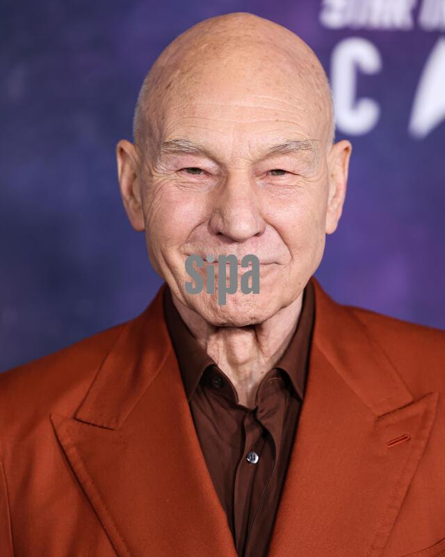 (FILE) Sir Patrick Stewart Dead At 86