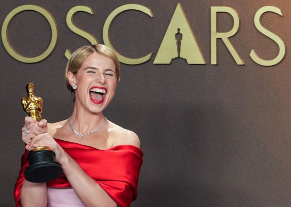 Jessie Buckley, winner for Best Actress in a Leading Role for Hamnet, posing in the press room at the The 98th Academy Awards held by the Academy of Motion Picture Arts and Sciences at The Dolby Theatre at Ovation Hollywood in Los Angeles, CA on March 15, 2026. (Photo by Sthanlee B. Mirador/Sipa USA)